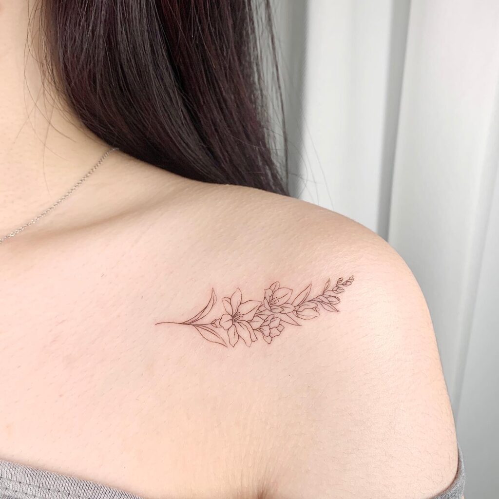 99+ Hình Xăm Bông Hoa Mini Đẹp – Xu Hướng Nghệ Thuật & Ý Nghĩa Sâu Sắc 2025 206729466 244166613760581 4396050204739826411 n