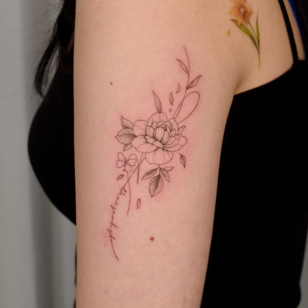 99+ Hình Xăm Bông Hoa Mini Đẹp – Xu Hướng Nghệ Thuật & Ý Nghĩa Sâu Sắc 2025 279653888 1142478416326011 5897924969637380804 n