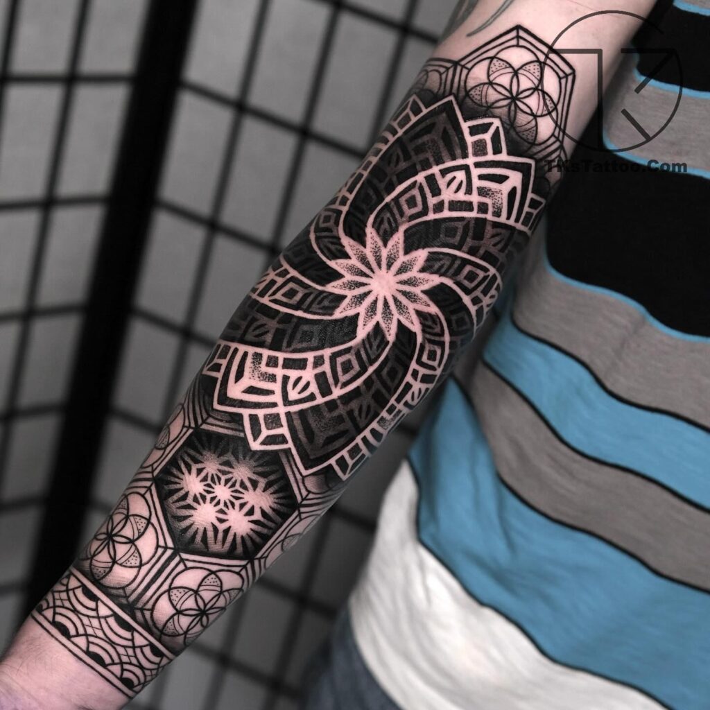 Những Mẫu Hình Xăm Mandala Đẹp & Ấn Tượng 2025 450447789 962087288996872 1114858828922373374 n