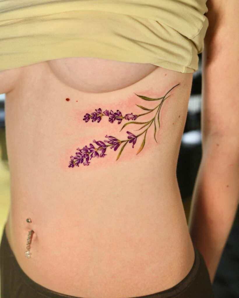 99+ Hình Xăm Bông Hoa Mini Đẹp – Xu Hướng Nghệ Thuật & Ý Nghĩa Sâu Sắc 2025 474069539 18479731906031229 1029614170665525665 n