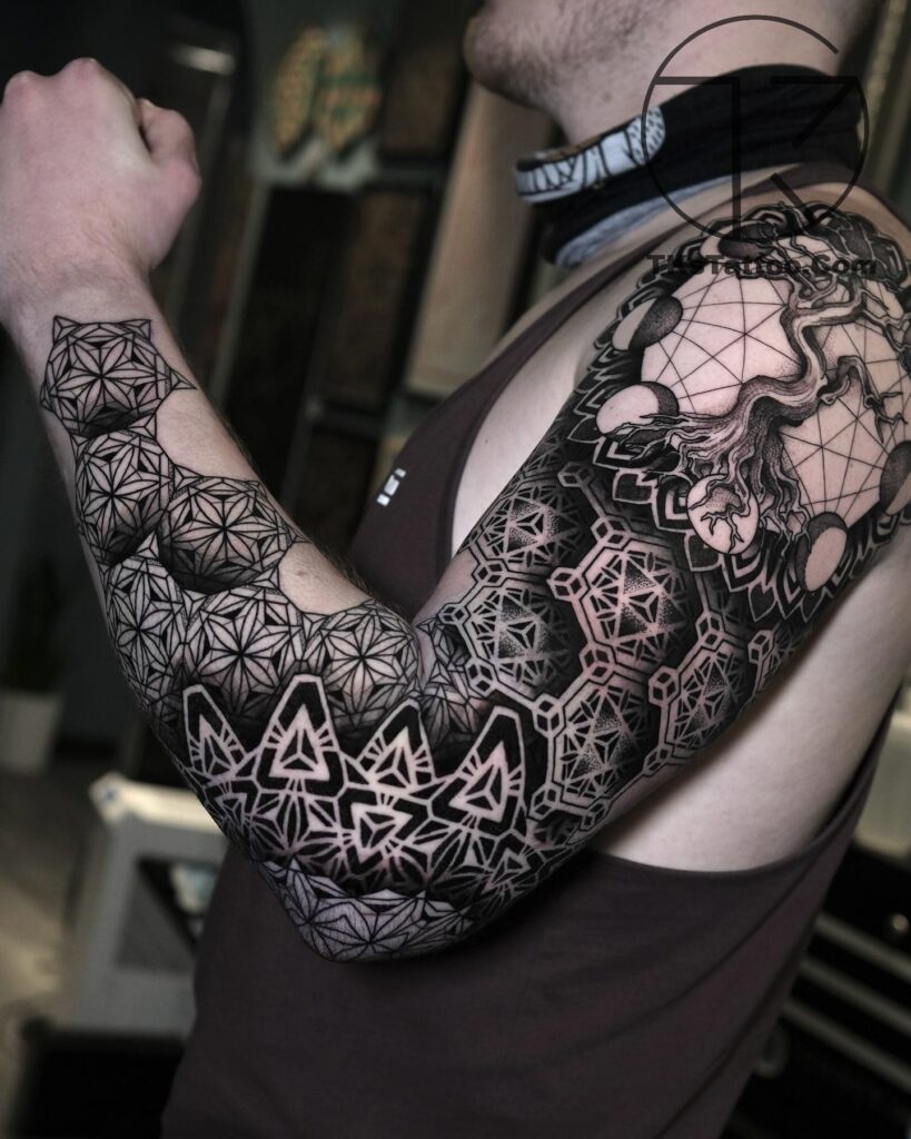 Những Mẫu Hình Xăm Mandala Đẹp & Ấn Tượng 2025 480746931 18486375838002387 950704344160418431 n