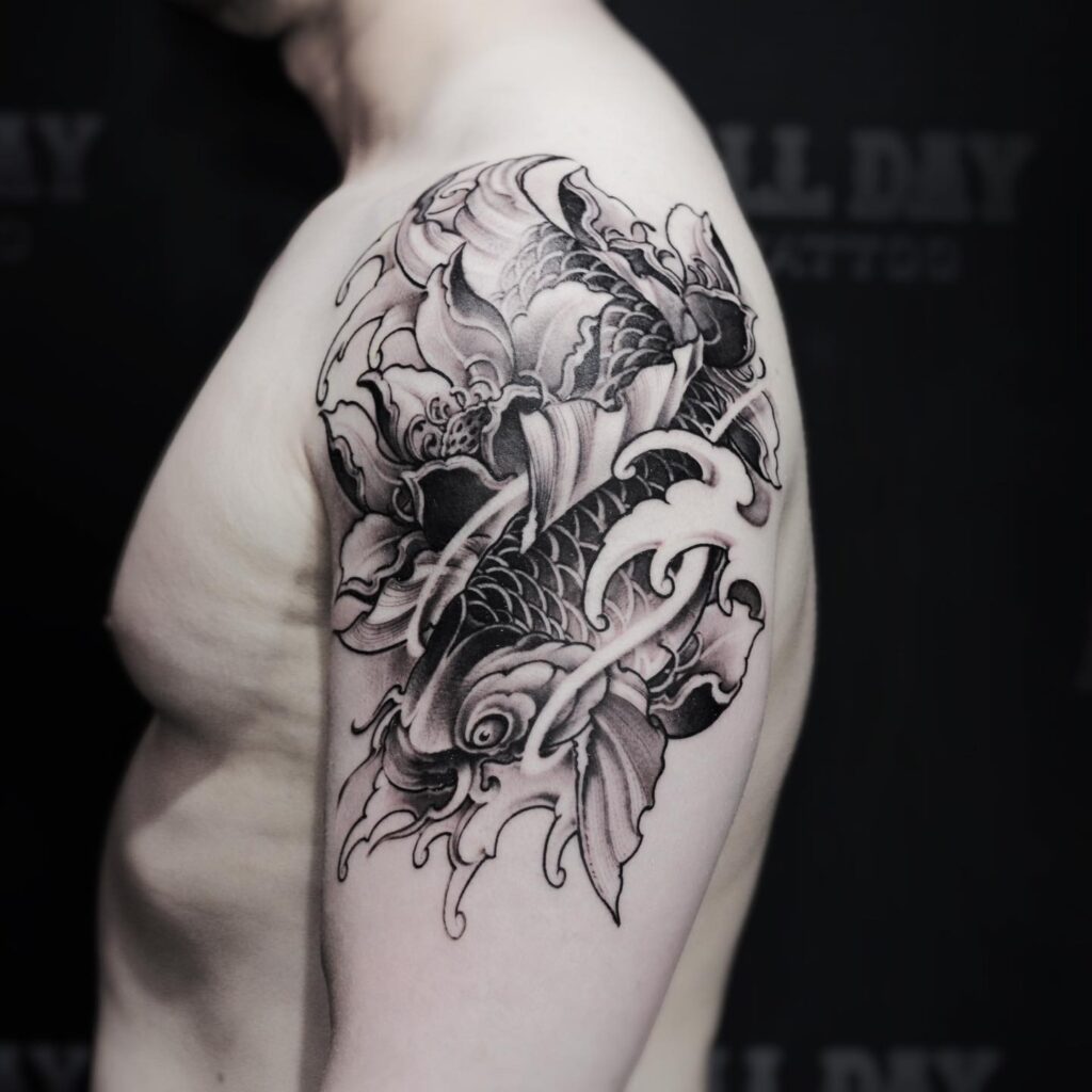 Hình Xăm Mệnh Thủy: Bí Quyết Thu Hút May Mắn và Tài Lộc 482208501 1088160123355069 8990557236172633269 n