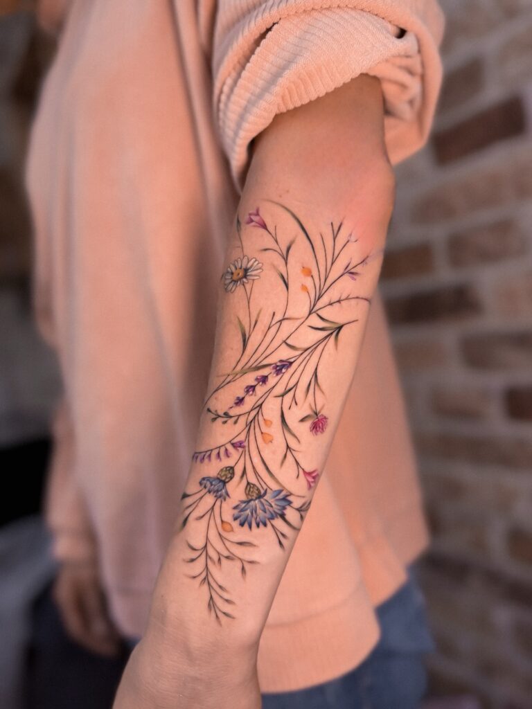 Hình xăm mệnh Mộc – 50+ Mẫu hình xăm phong thủy giúp cân bằng năng lượng và tăng sự tự tin hinh xam phong thuy menh moc